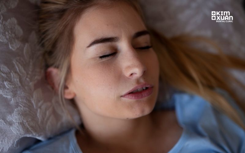 Nguyên Nhân Nghiến Răng Khi Ngủ
