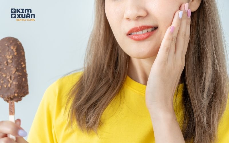 Răng Bọc Sứ Bị Ê Buốt Khi Ăn Uông Lạnh